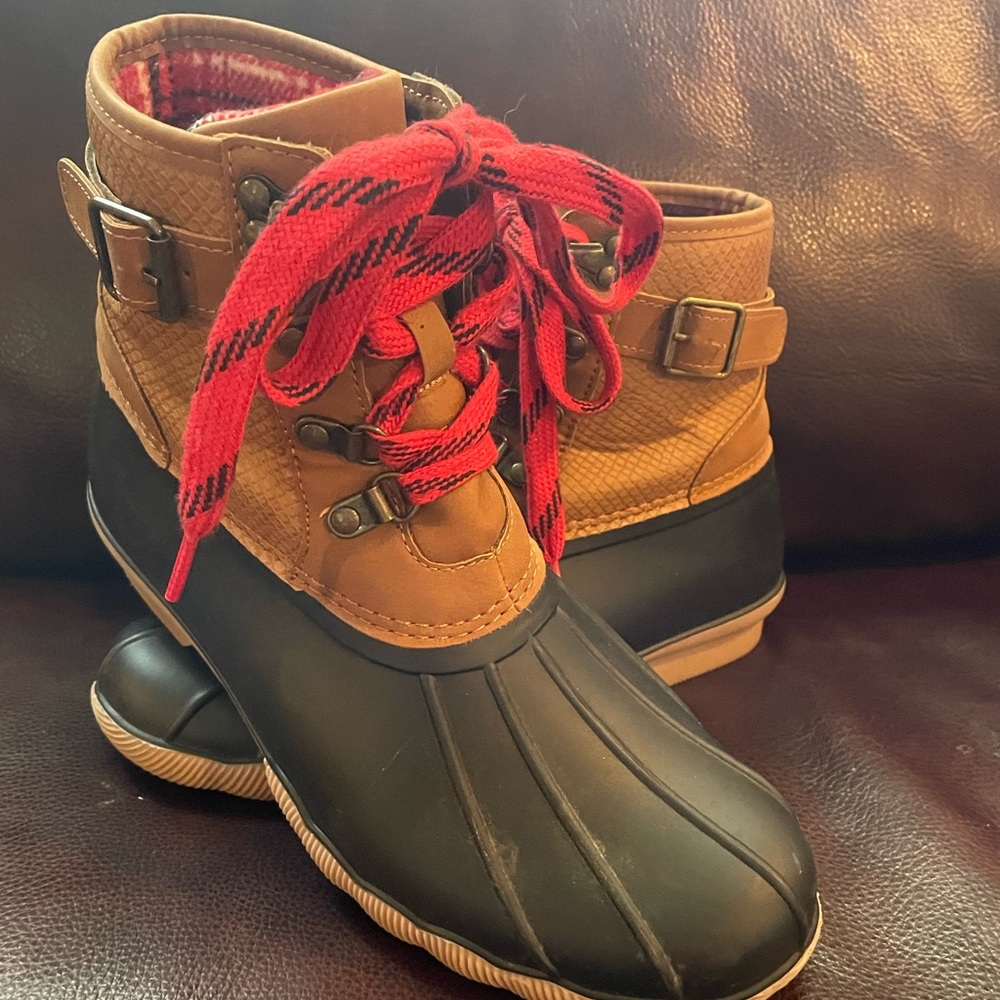 Maurices Duck Boots